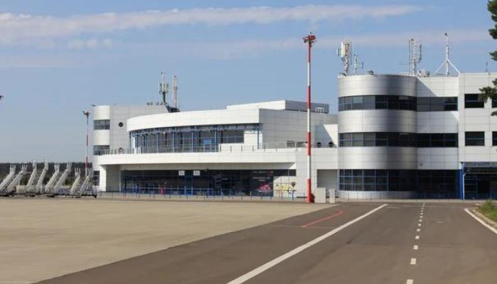 Darmowy parking Lotnisko Szczecin - Gdzie zaparkować na lotnisku w Goleniowie?