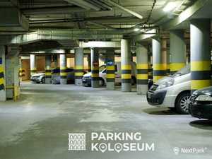 Parking Koloseum- Dworzec Centralny