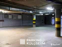 Parking Koloseum- Dworzec Centralny