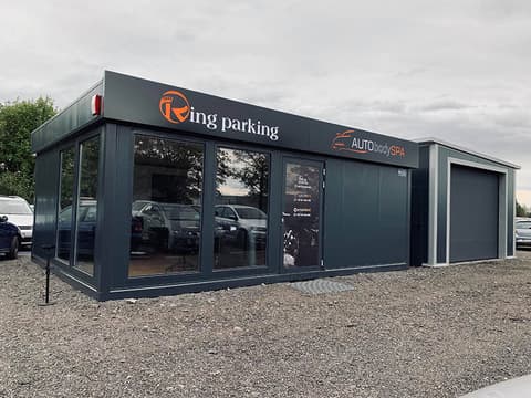 King Parking Balice