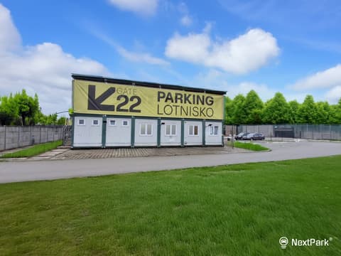 GATE 22 VIP-Zadaszony