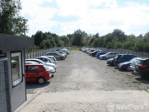 Parking Lotnisko Łódź - Z Transferem