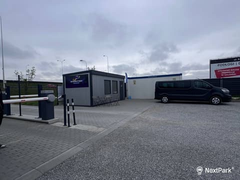 Kosmiczny Parking