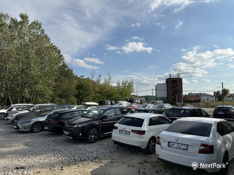 Okęcie Parking