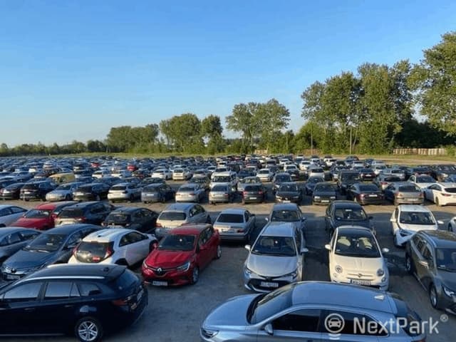 Smart Premium Parking