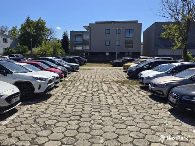 Parking 24h Warszawa Zachodnia