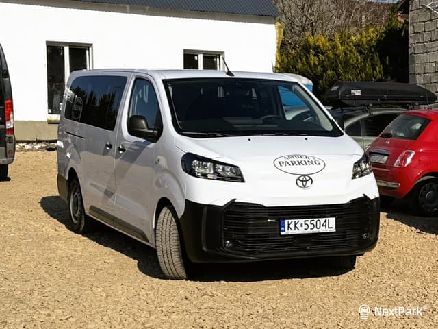 Parking Amber - Balice