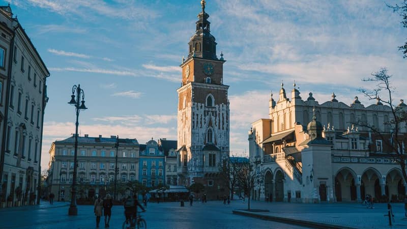 Jak odebrać podróżnych - Lotnisko Kraków Balice?