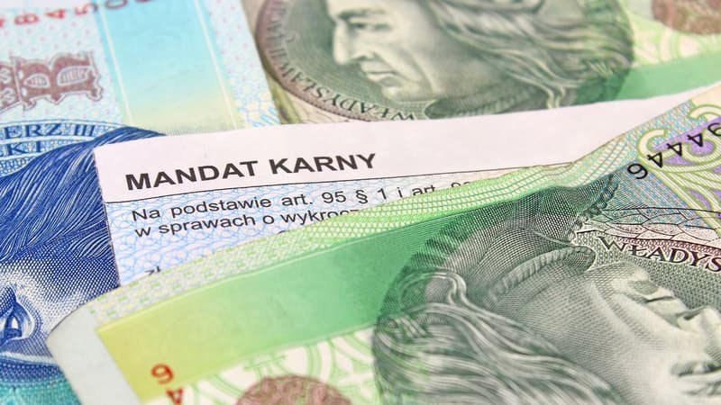 Jak uniknąć mandatu za złe parkowanie przy terminalu?