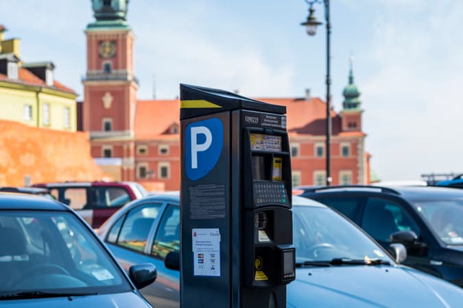 Kto jest zwolniony i nie płaci za parking w Warszawie?